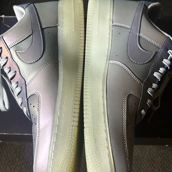 Air Force 1 size 11 Beautiful!!! - Picture 6 of 11